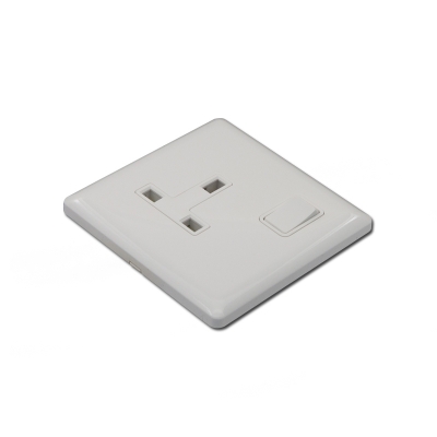 13 amp switched socket,single pole,uk wall socket