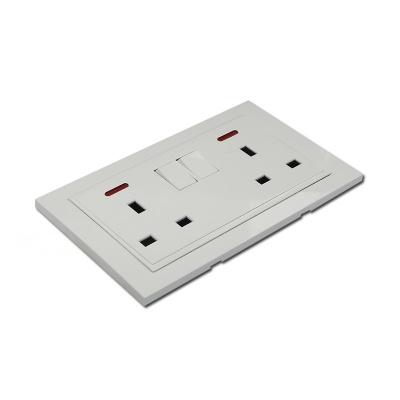 Double 13A UK socket with switch and light new design wall switch and socket