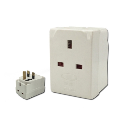 Universal socket 13A UK socket with fuse internationaltravel adaptor
